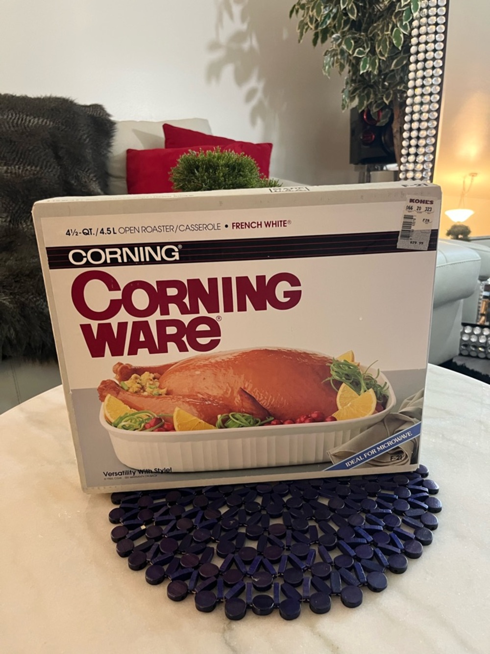Open Roaster. / Casserole French White Corning Ware NWT